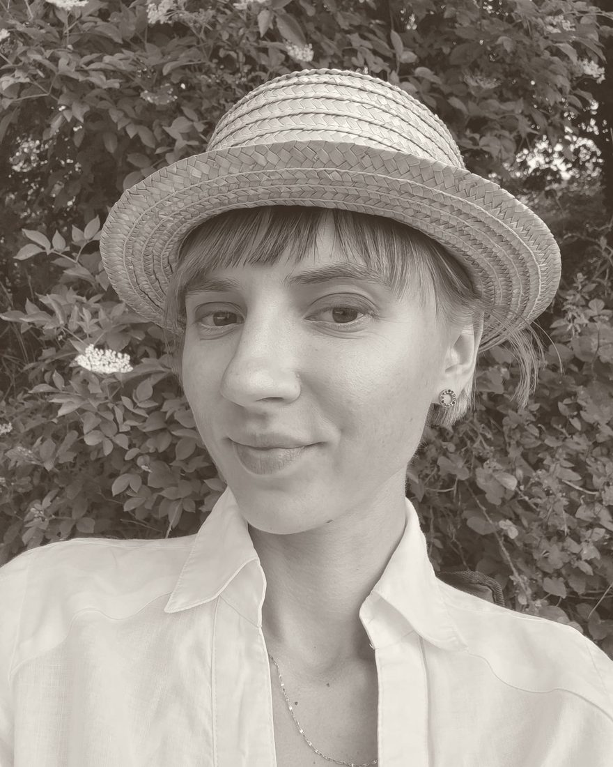 Paulina Katewicz, poet and founder of Szept